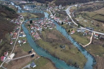 Jezero između Marsa i geoloških istraživanja (video)