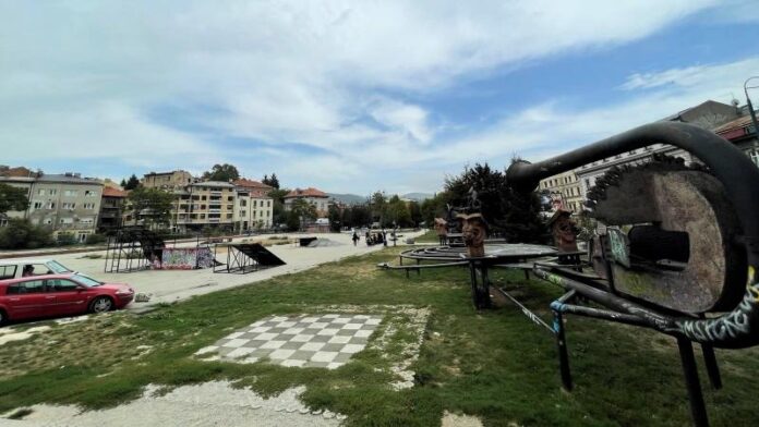 Nezakonito postupanje za park Hastahana i objekat na Marijin dvoru