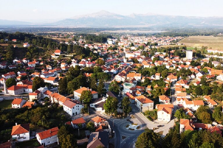 OPŠTINA IZMEĐU STARIH PROJEKATA I NOVIH OBEĆANJA: U Nevesinju ima posla, ali ljudi odlaze u Mostar